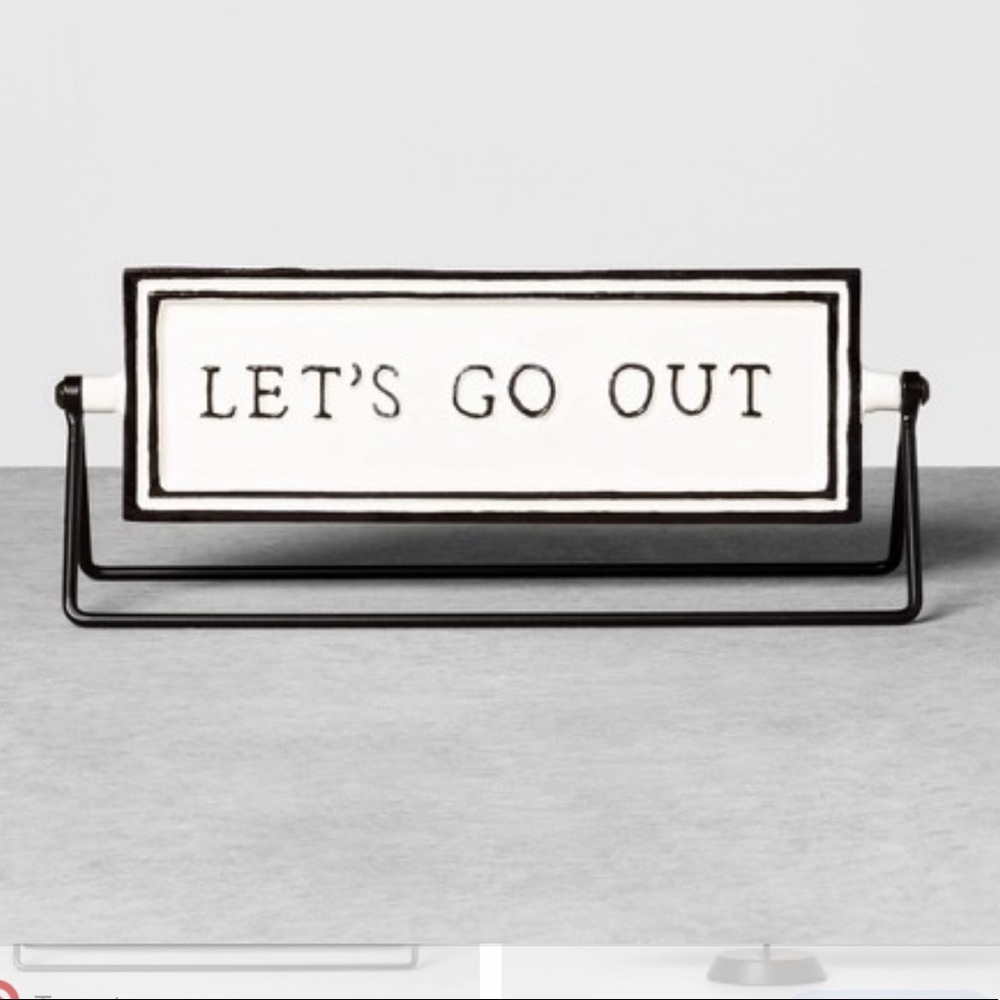 ISO: magnolia reversible sign